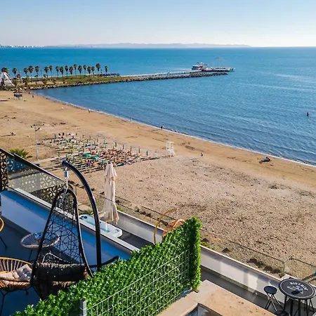 Apartment The Ultimate Jacuzzi Penthouse By Ps *