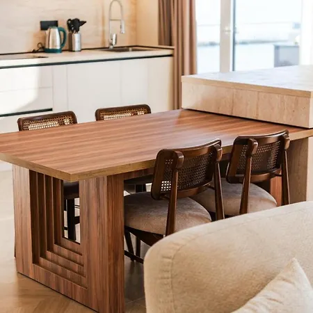 Apartment The Ultimate Jacuzzi Penthouse By Ps Durrës