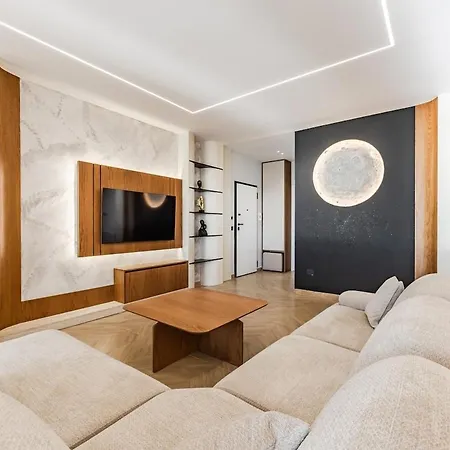 The Ultimate Jacuzzi Penthouse By Ps Durrës