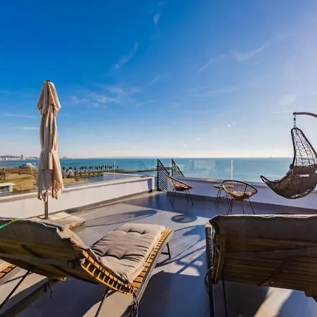 The Ultimate Jacuzzi Penthouse By Ps * Durrës