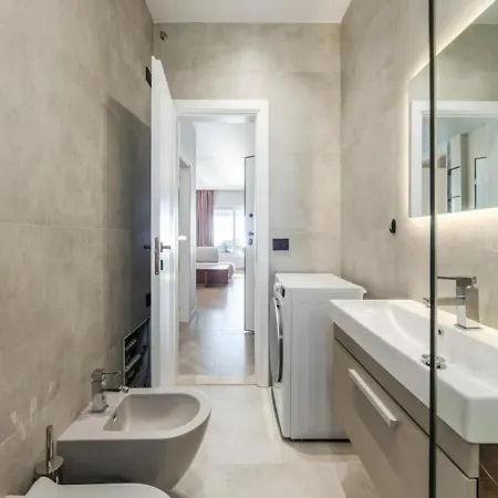 Apartament The Ultimate Jacuzzi Penthouse By Ps Durrës