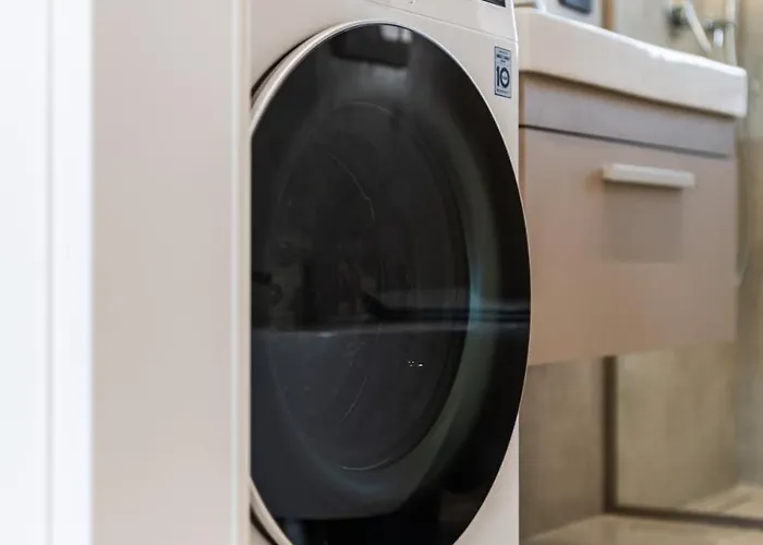 The Ultimate Jacuzzi Penthouse By Ps Апартаменты Дуррес