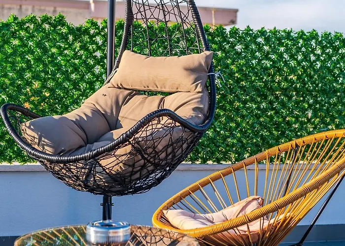 The Ultimate Jacuzzi Penthouse By Ps * Durrës